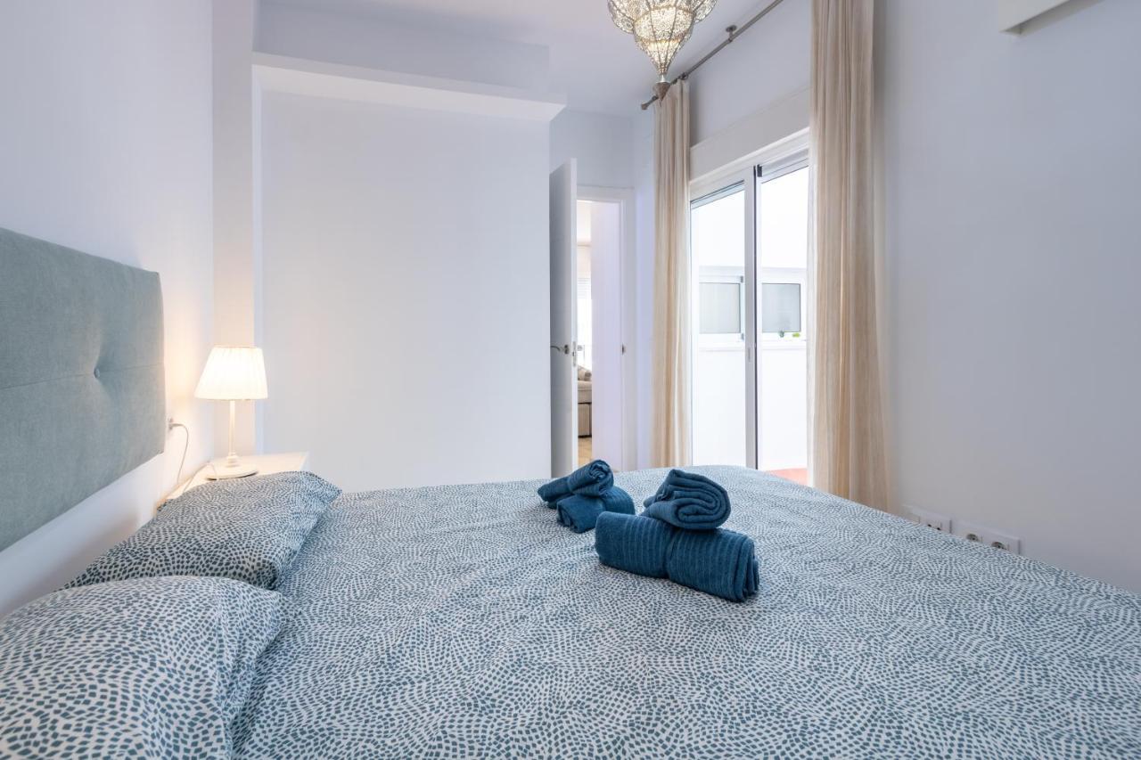 Charming 2 Bedroom Apartment Triana Bridge By Ocityzen Sevilha Exterior foto